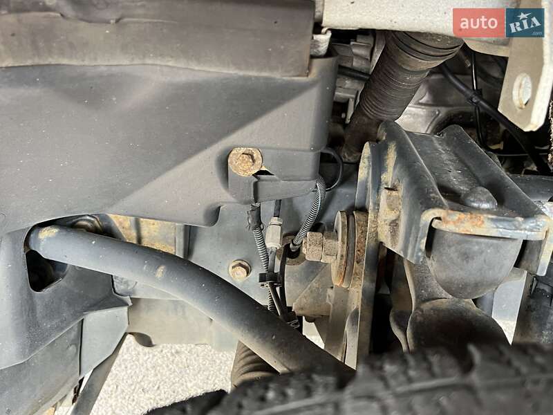 Грузовой фургон Iveco Daily 2012 в Мукачево