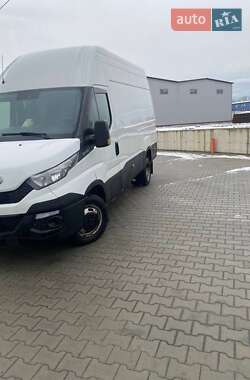 Вантажний фургон Iveco Daily 2019 в Львові