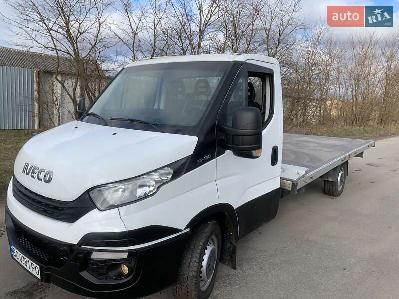 Вантажний фургон Iveco Daily 2016 в Золочеві