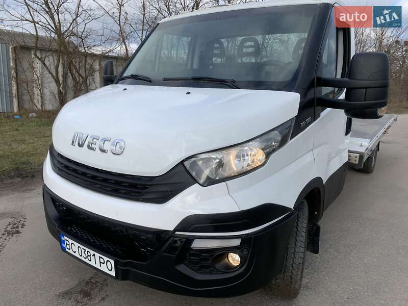 Вантажний фургон Iveco Daily 2016 в Золочеві