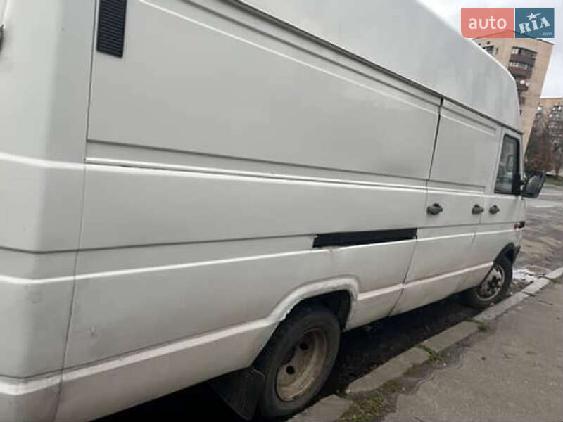 Вантажний фургон Iveco Daily 1996 в Києві фото 3 Вантажний фургон Iveco Daily 1996 в Києві