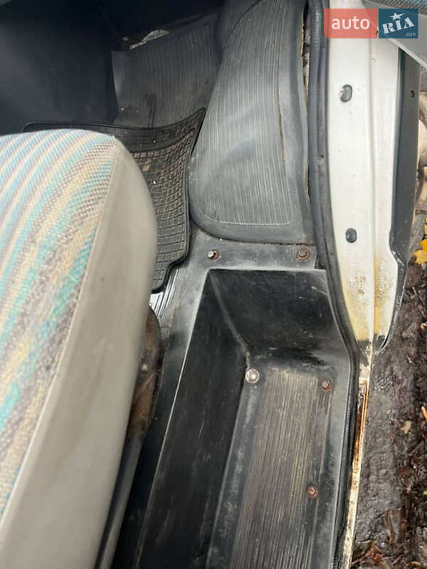 Вантажний фургон Iveco Daily 1996 в Києві фото 6 Вантажний фургон Iveco Daily 1996 в Києві