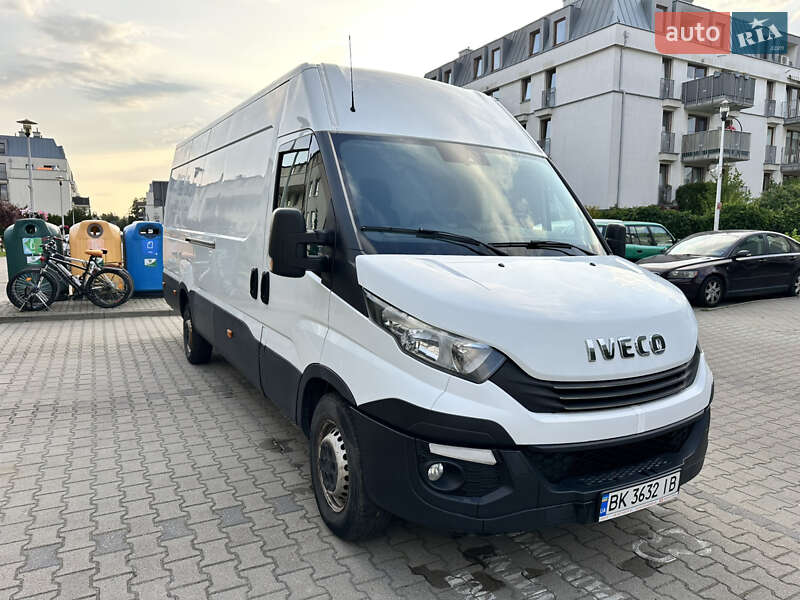 Грузовой фургон Iveco Daily 2018 в Киеве