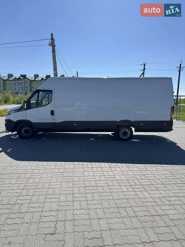 Грузовой фургон Iveco Daily 2019 в Радехове