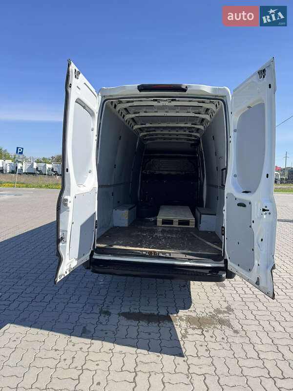 Грузовой фургон Iveco Daily 2019 в Радехове