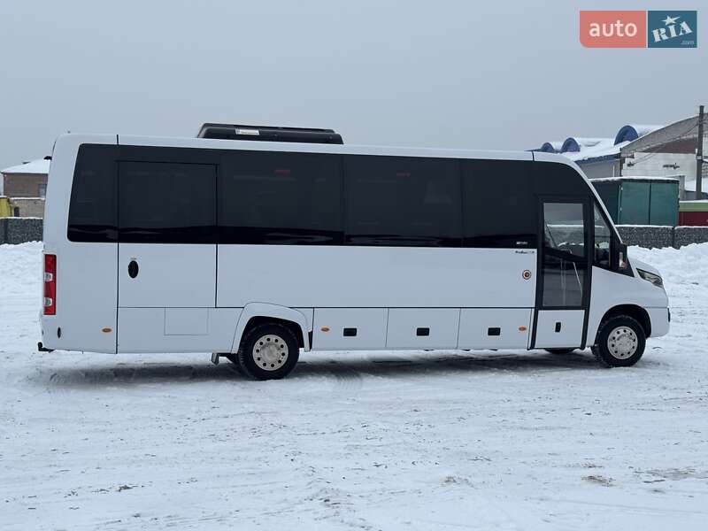 Туристический / Междугородний автобус Iveco Daily 2018 в Житомире фото 7 Туристический / Междугородний автобус Iveco Daily 2018 в Житомире