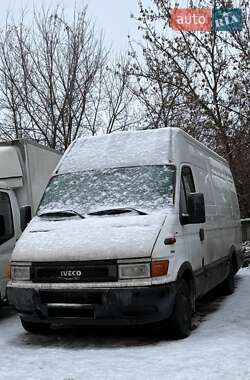 Вантажний фургон Iveco Daily 2003 в Києві
