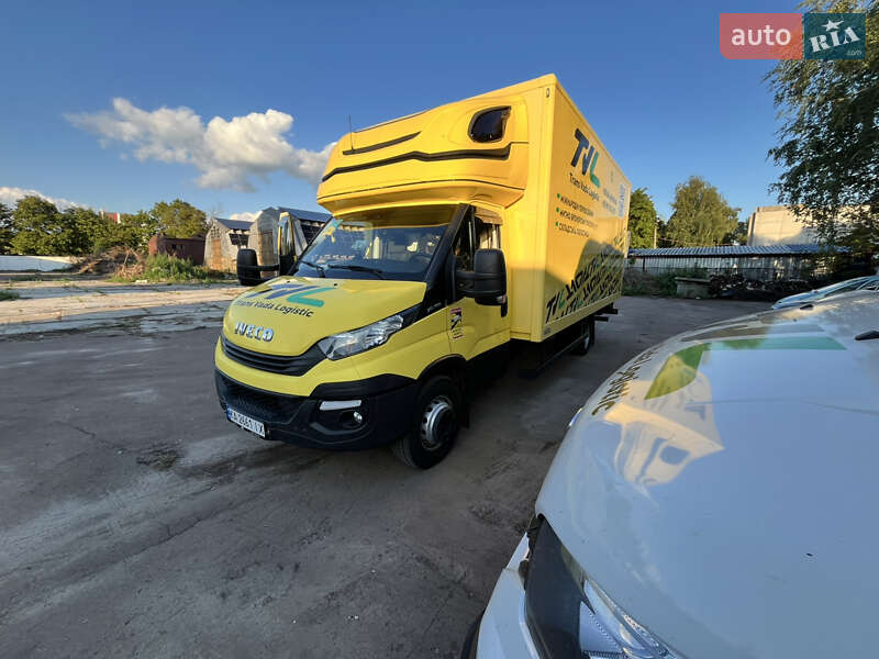 Грузовой фургон Iveco Daily 2016 в Киеве