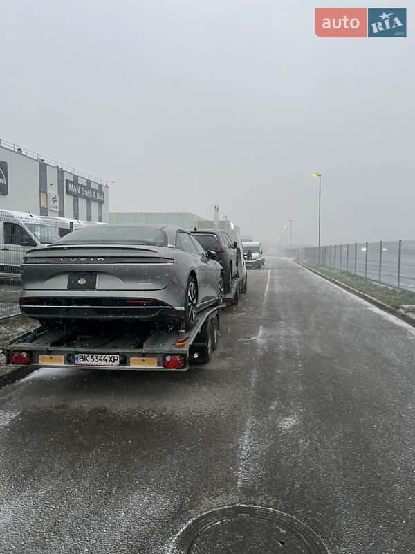 Автовоз Iveco Daily 2015 в Ровно