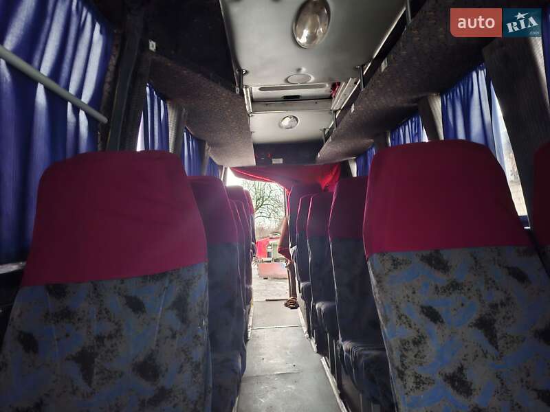 Мікроавтобус Iveco Daily 2002 в Конотопі