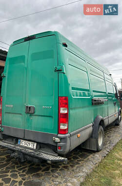 Грузовой фургон Iveco Daily 2012 в Львове