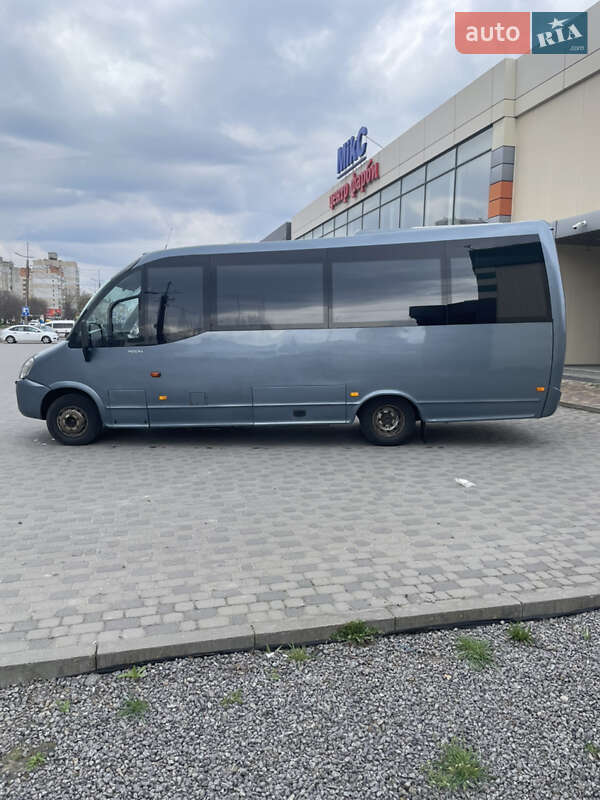 Туристический / Междугородний автобус Iveco Daily 2011 в Хмельницком фото 8 Туристический / Междугородний автобус Iveco Daily 2011 в Хмельницком