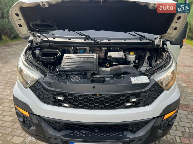 Вантажний фургон Iveco Daily 2015 в Самборі