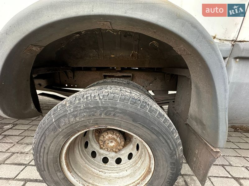 Грузовой фургон Iveco Daily 2003 в Днепре