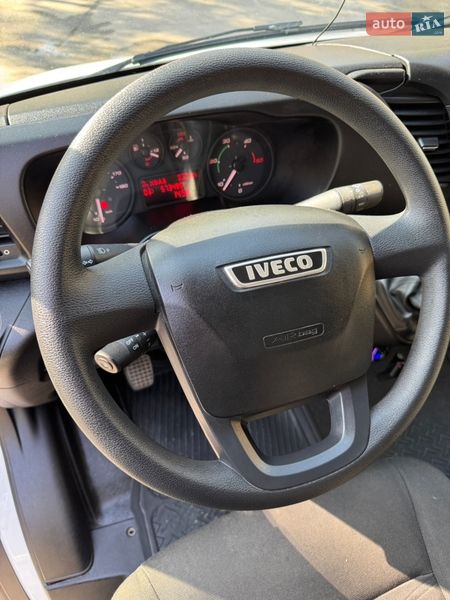 Эвакуатор Iveco Daily 2015 в Виннице