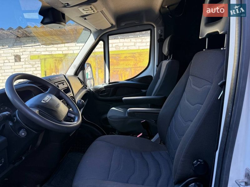 Автовоз Iveco Daily 2016 в Ковеле