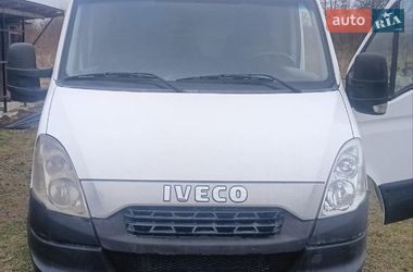 Грузовой фургон Iveco Daily 2013 в Коломые