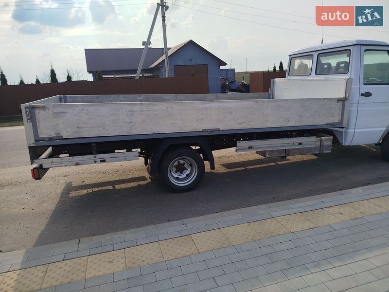 Платформа Iveco Daily 2000 в Нововолынске