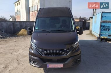 Вантажний фургон Iveco Daily 2021 в Рівному