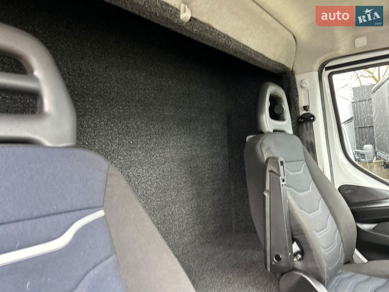 Тентованый Iveco Daily 2020 в Хусте