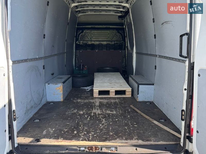 Грузовой фургон Iveco Daily 2019 в Радехове
