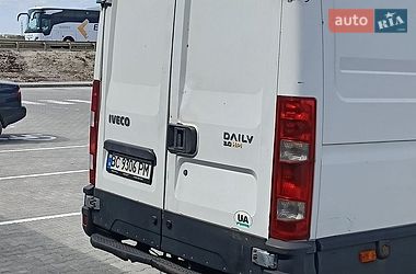 Грузовой фургон Iveco Daily 2007 в Малехове