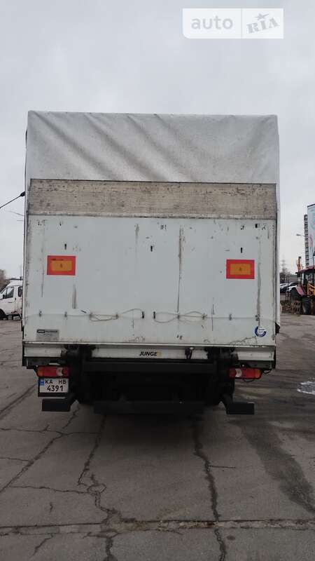 Вантажний фургон Iveco EuroCargo 2012 в Києві