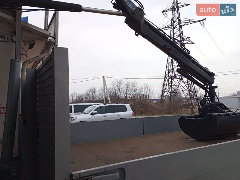 Кран-маніпулятор Iveco EuroCargo 2005 в Чернівцях