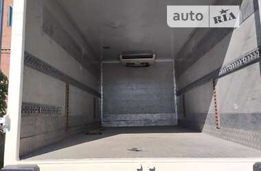 Вантажний фургон Iveco EuroCargo 1997 в 