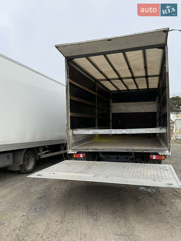 Тентований Iveco EuroCargo 2011 в Мукачевому