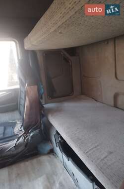 Самоскид Iveco EuroTech 2000 в 