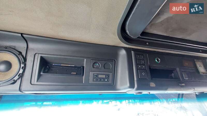 Грузовой фургон Iveco EuroTech 1995 в Ровно