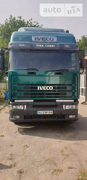 Тягач Iveco Magirus 2002 в Умани