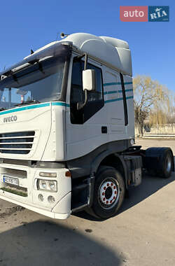 Тягач Iveco Magirus 2005 в Павлограді