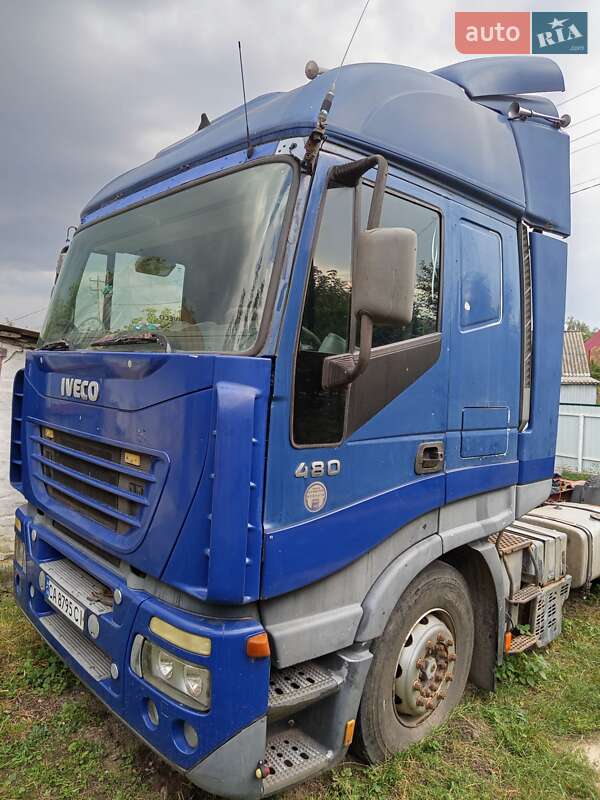 Тягач Iveco Magirus 2004 в 
