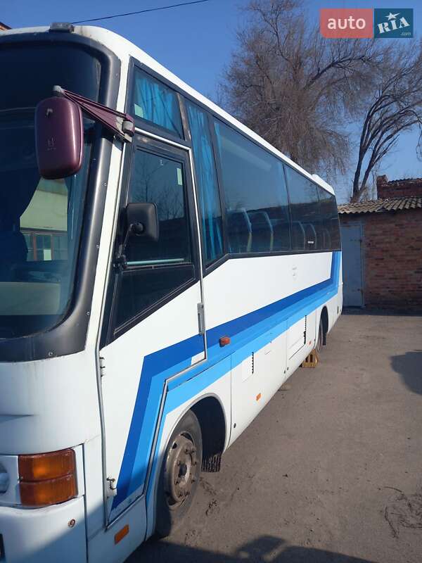 Туристичний / Міжміський автобус Iveco Mago 1994 в Черкасах