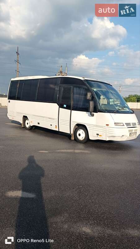 Туристичний / Міжміський автобус Iveco Mago 2000 в 