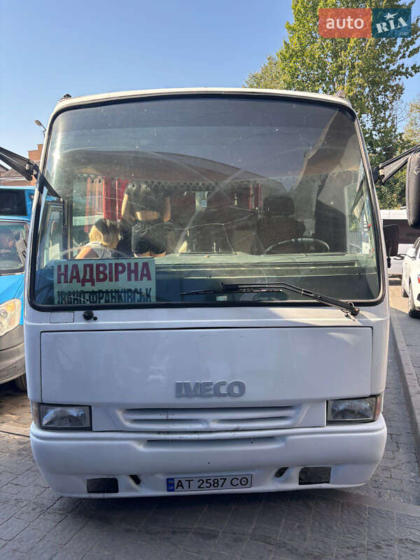 Пригородный автобус Iveco Pegaso 1996 в Ивано-Франковске фото 2 Пригородный автобус Iveco Pegaso 1996 в Ивано-Франковске