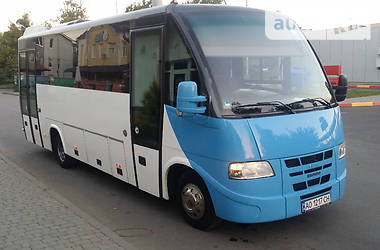 Туристический / Междугородний автобус Iveco Rapido 2010 в Мукачево