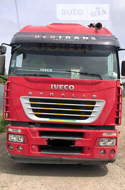 Грузовой фургон Iveco Stralis 2004 в Черновцах