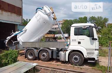 Машина  асенізатор (вакуумна) Iveco Stralis 2010 в Кропивницькому