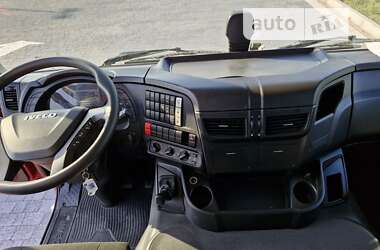 Тягач Iveco Stralis 2017 в 