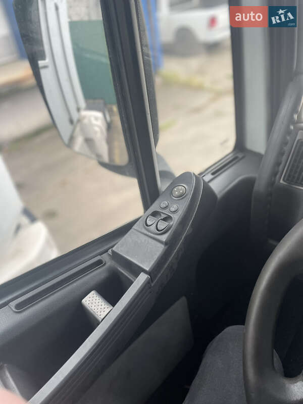 Контейнеровоз Iveco Stralis 2010 в Львові