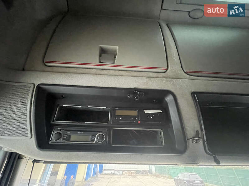 Контейнеровоз Iveco Stralis 2010 в Львові