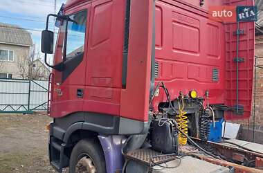 Тягач Iveco Stralis 2003 в 