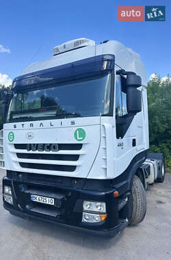 Тягач Iveco Stralis 2011 в Ровно