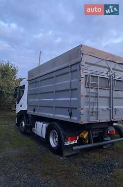 Самосвал Iveco Stralis 2009 в 