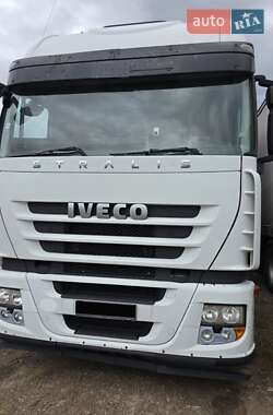 Тягач Iveco Stralis 2008 в Иршаве