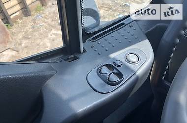 Самоскид Iveco Trakker 2008 в Києві