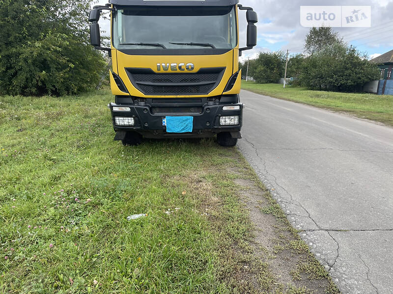 Iveco Trakker